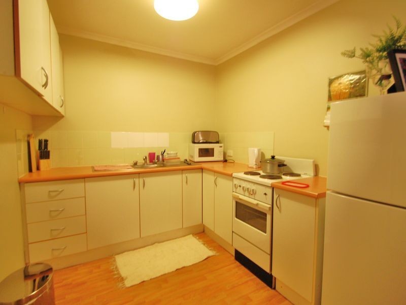 2/31 Nyanza Street, Woodridge QLD 4114