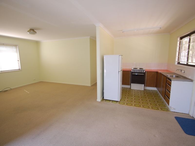 4 May Street, Logan Central QLD 4114