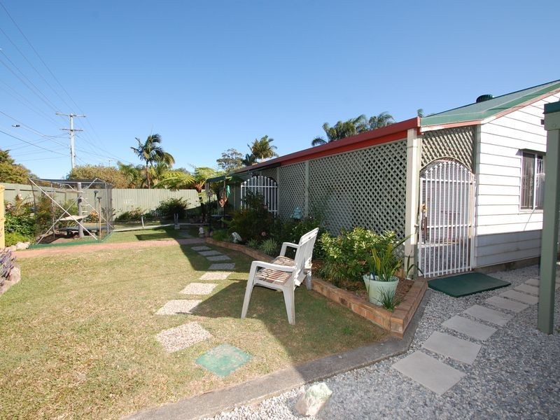 98 Waratah Drive, Crestmead QLD 4132