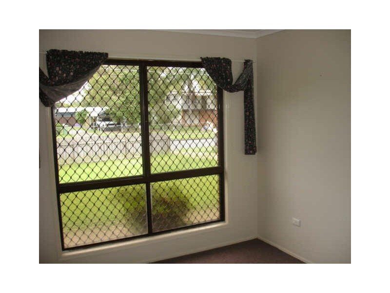 28 Lyngrove Street, Kingston QLD 4114