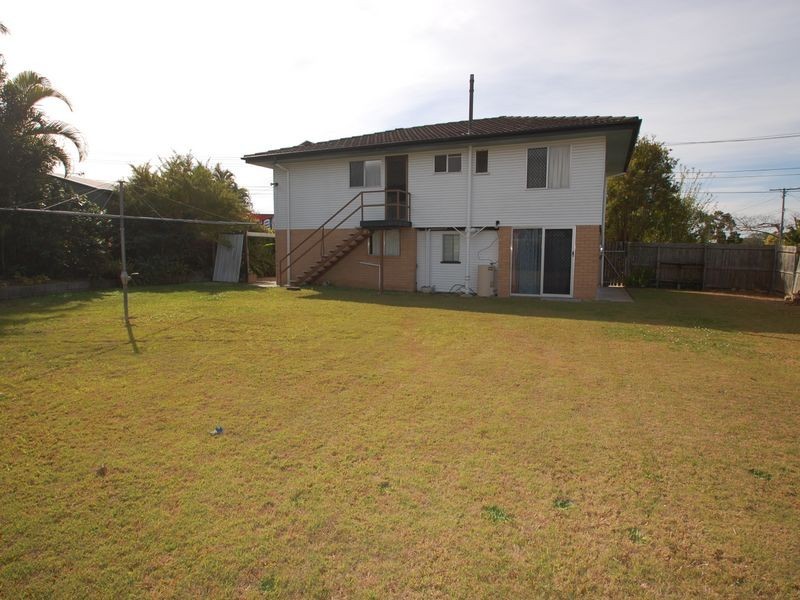 2 Jarrah Crescent, Logan Central QLD 4114