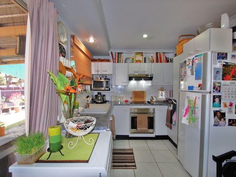 4 Gazania Street, Kingston QLD 4114