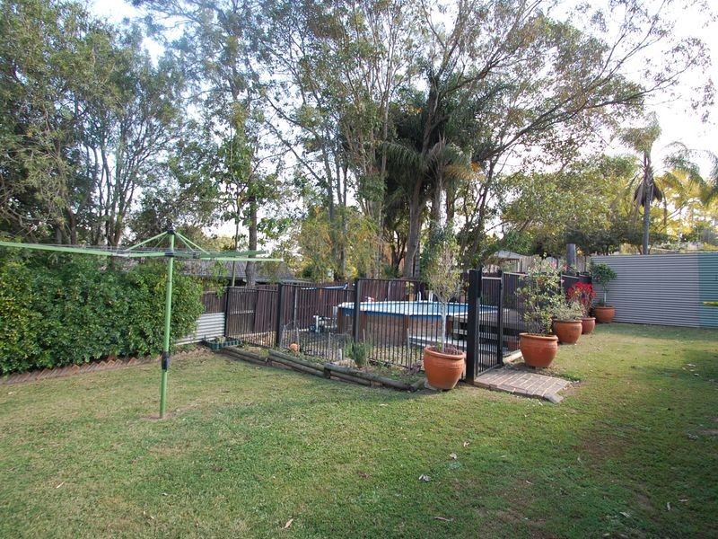 4 Gazania Street, Kingston QLD 4114
