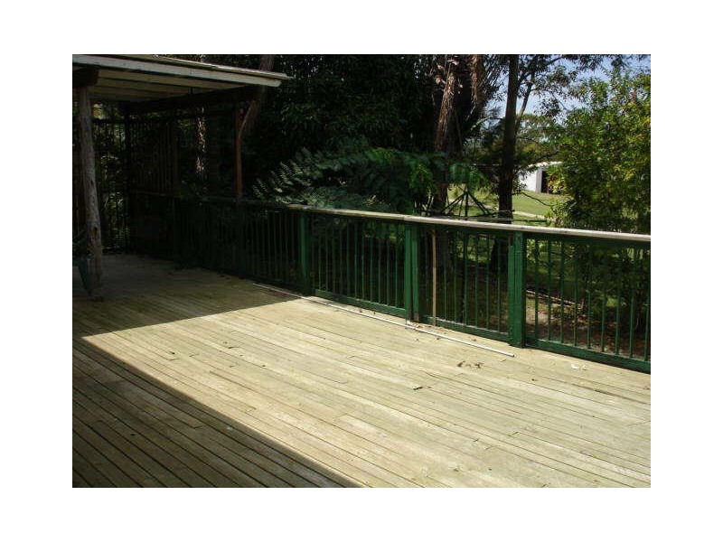 18 Barry Street, Slacks Creek QLD 4127