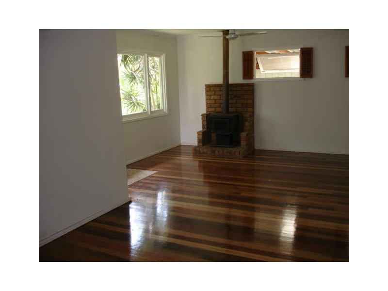 18 Barry Street, Slacks Creek QLD 4127