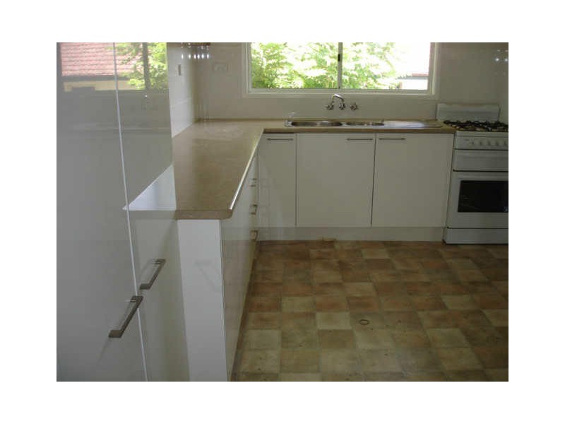 18 Barry Street, Slacks Creek QLD 4127