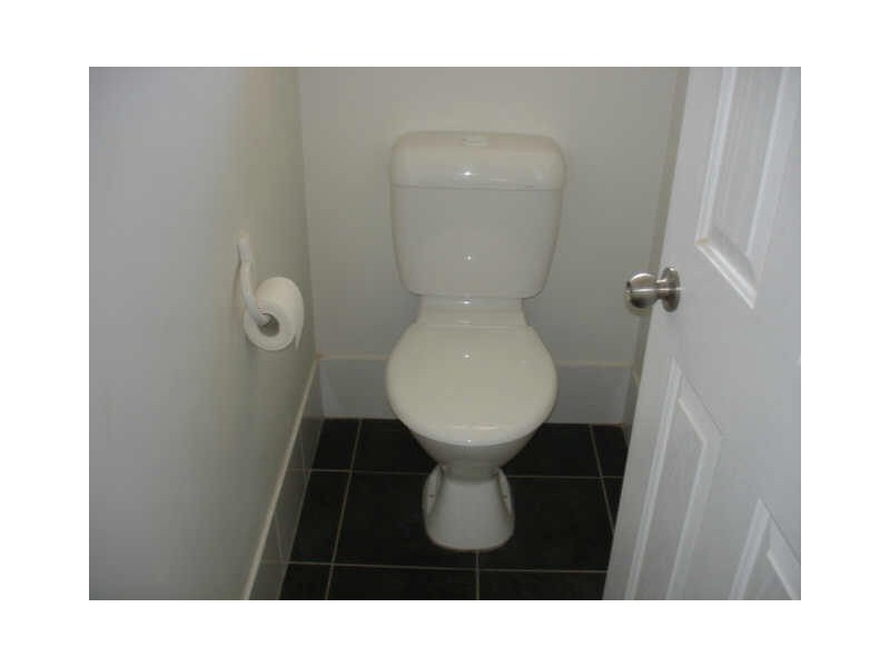 18 Barry Street, Slacks Creek QLD 4127