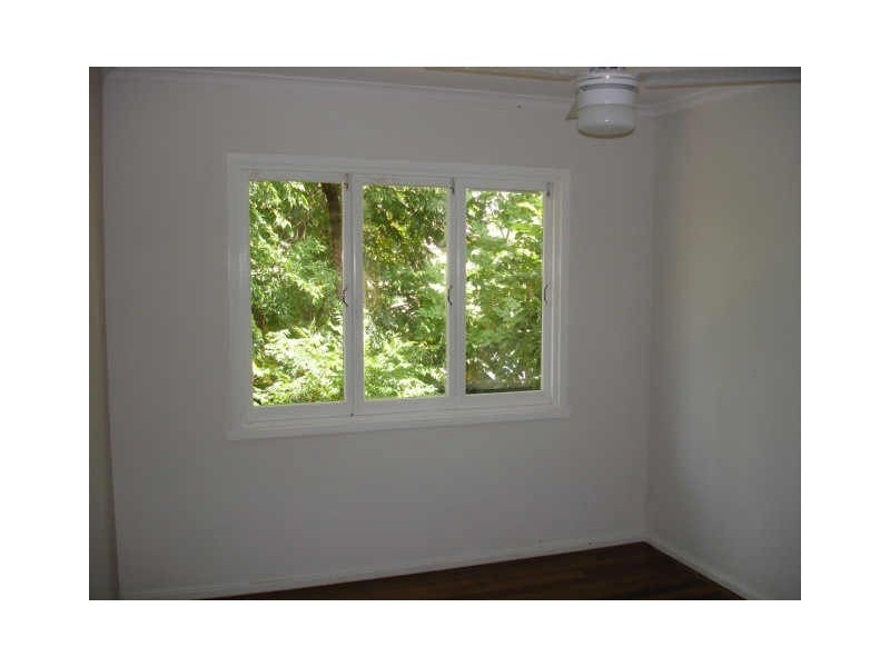 18 Barry Street, Slacks Creek QLD 4127