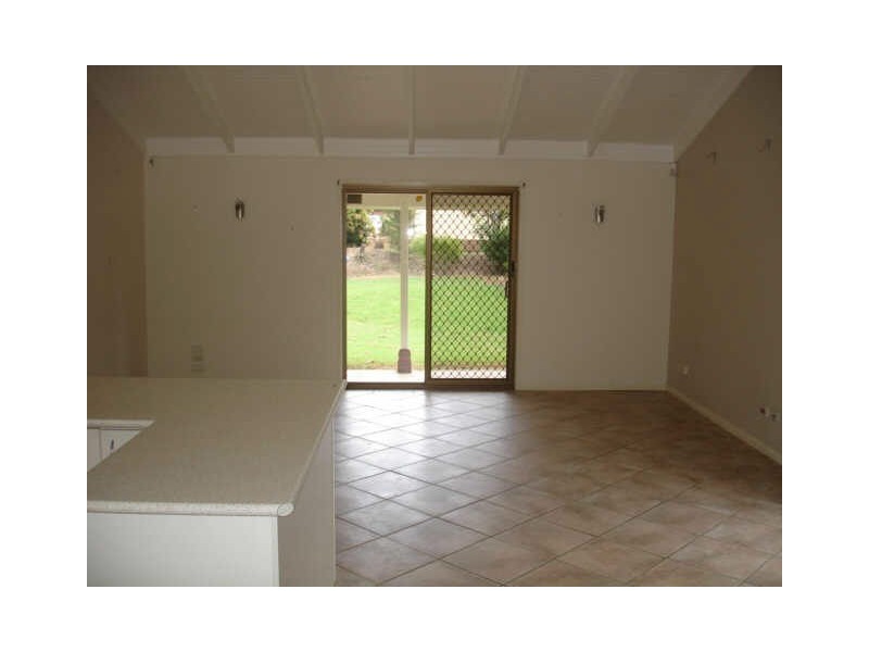 74 Macarthy Road, Marsden QLD 4132