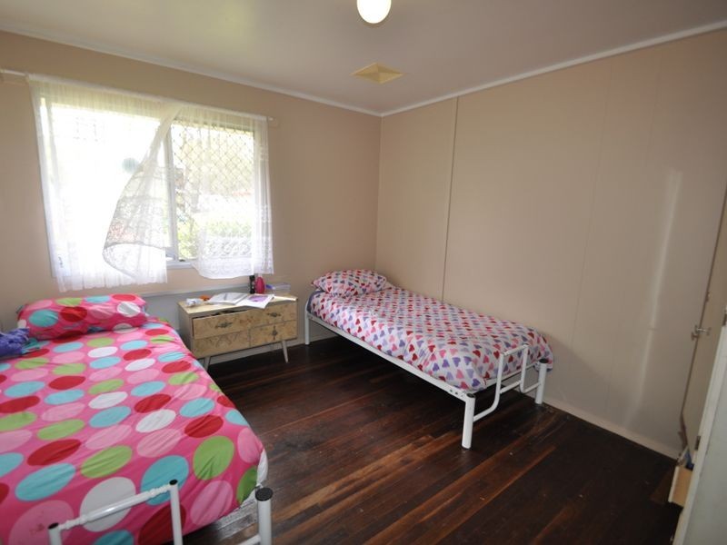 10 Rhoda Street, Loganlea QLD 4131