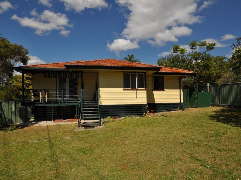 1 Edward Street, Woodridge QLD 4114