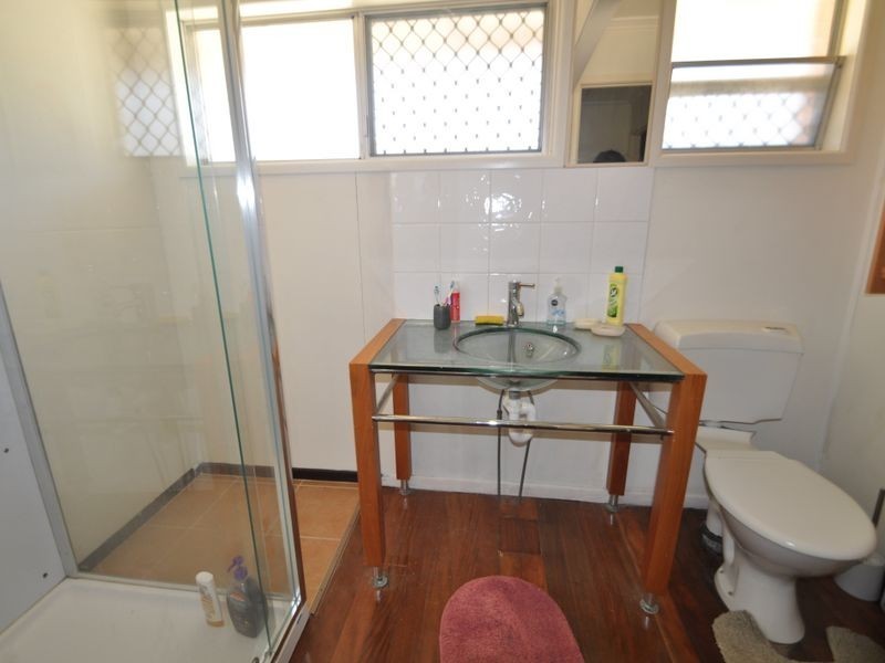 30 Bardon Road, Logan Central QLD 4114