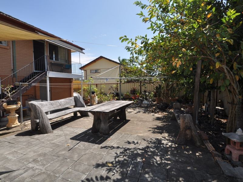 30 Bardon Road, Logan Central QLD 4114