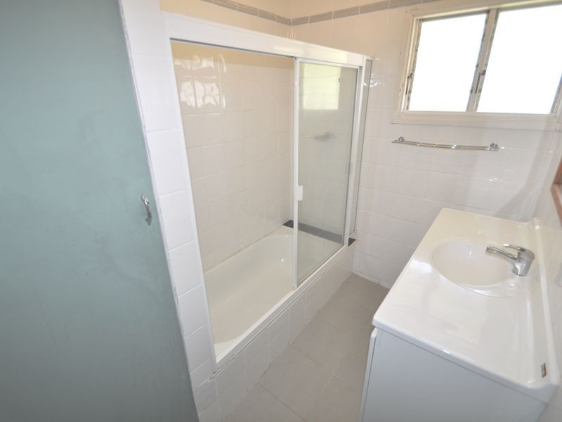 47 Ewing Road, Logan Central QLD 4114