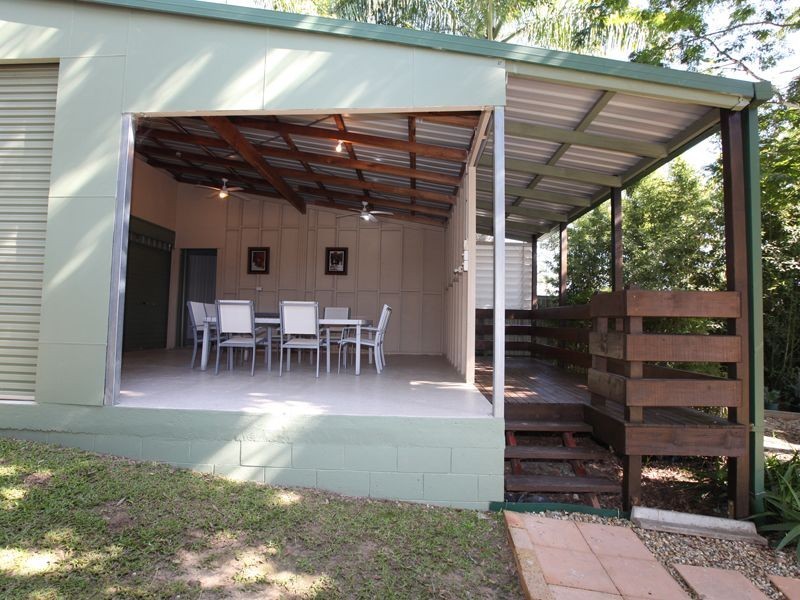 9 Warren Court, Loganlea QLD 4131