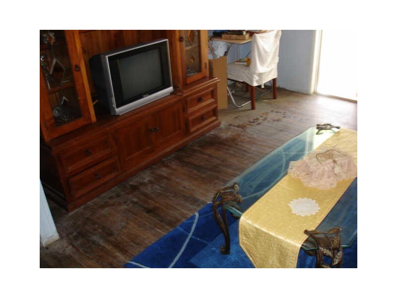 17 Eridani Av, Kingston QLD 4114