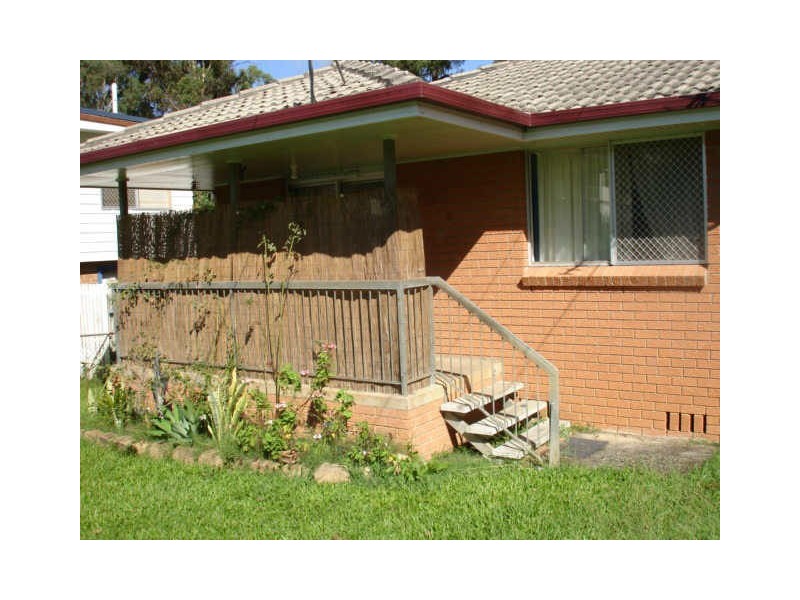 17 Eridani Av, Kingston QLD 4114