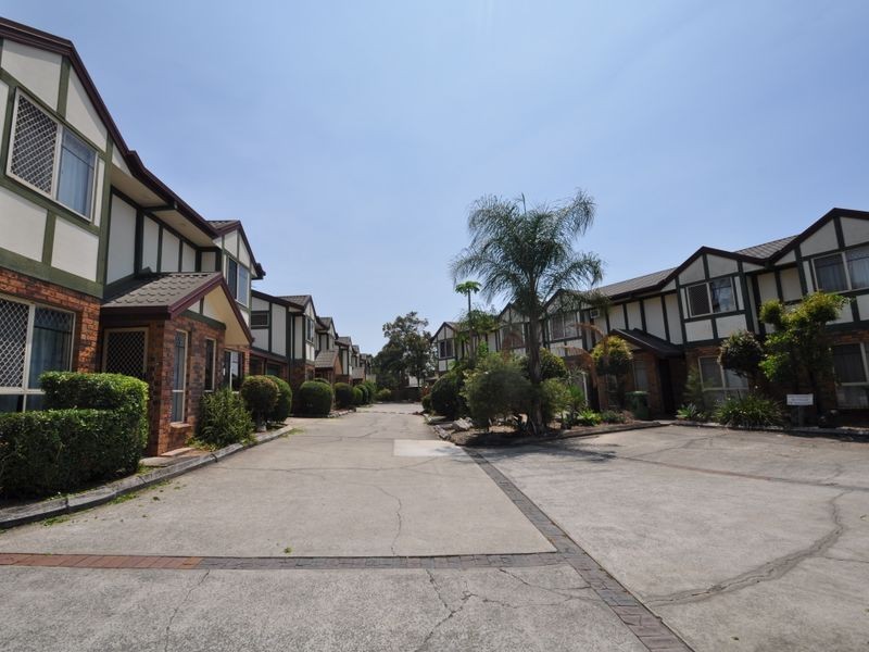 4/16 Ewing Road, Woodridge QLD 4114