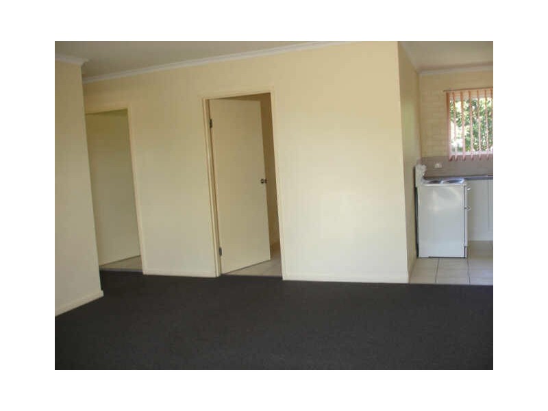 10/183 Jacaranda Avenue, Kingston QLD 4114