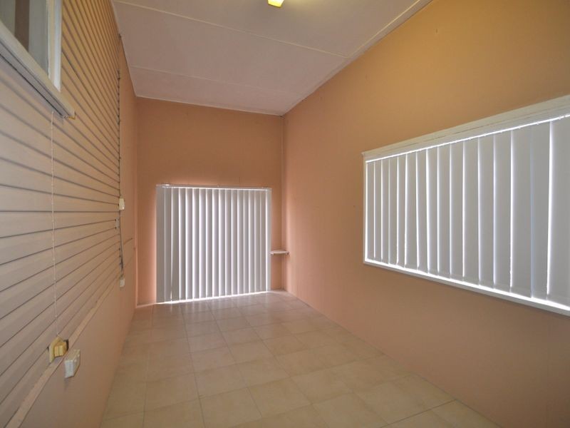 31 Elm Avenue, Woodridge QLD 4114