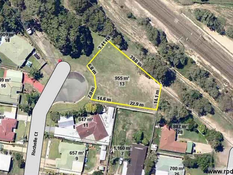 13 Rochelle Court, Edens Landing QLD 4207