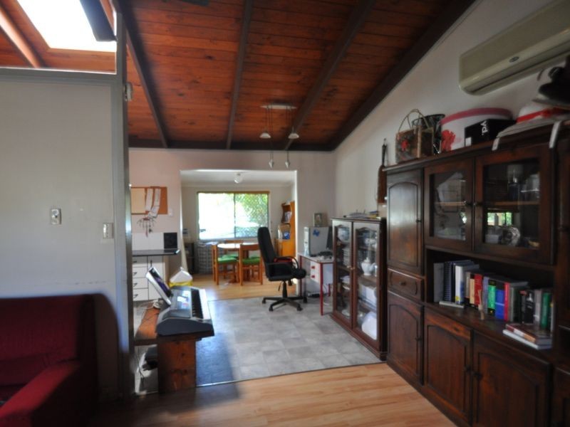 180 Jacaranda Avenue, Logan Central QLD 4114