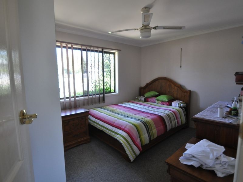 180 Jacaranda Avenue, Logan Central QLD 4114