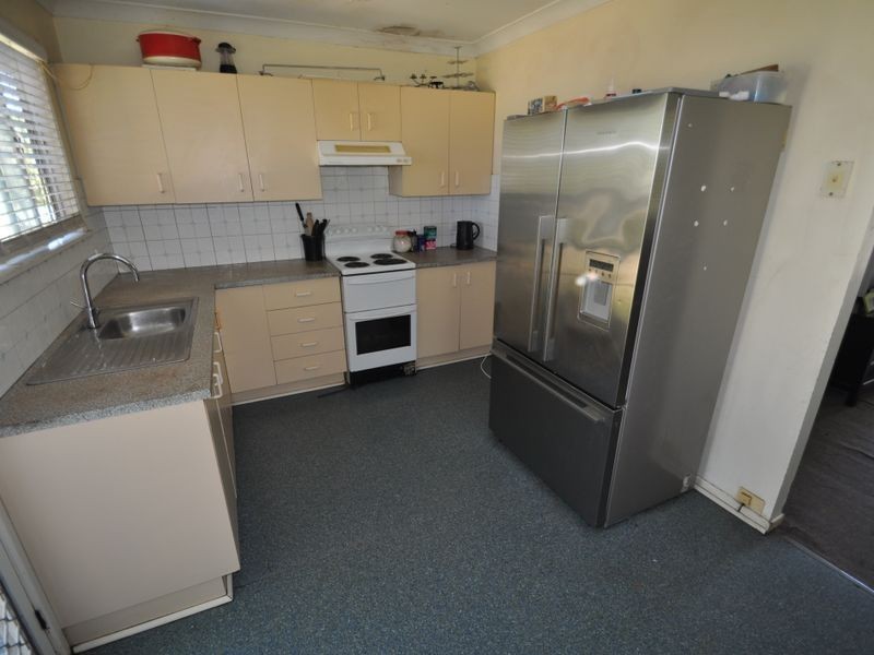 123 North Road, Woodridge QLD 4114