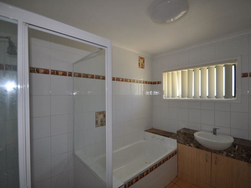 75 Mayes Avenue, Kingston QLD 4114