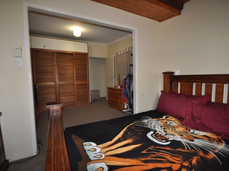 4 Stubbs Road, Woodridge QLD 4114