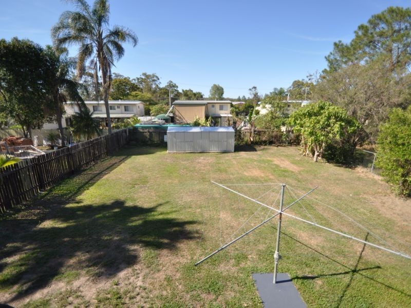 86 Aquarius Drive, Kingston QLD 4114