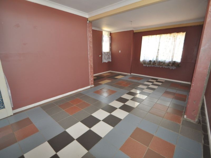 19 Karabil Street, Kingston QLD 4114