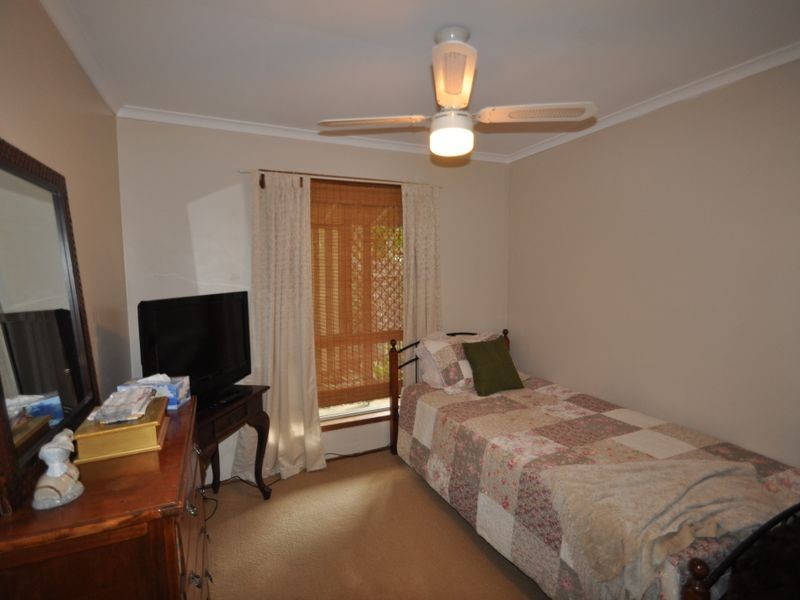 10 Overton Court, Crestmead QLD 4132