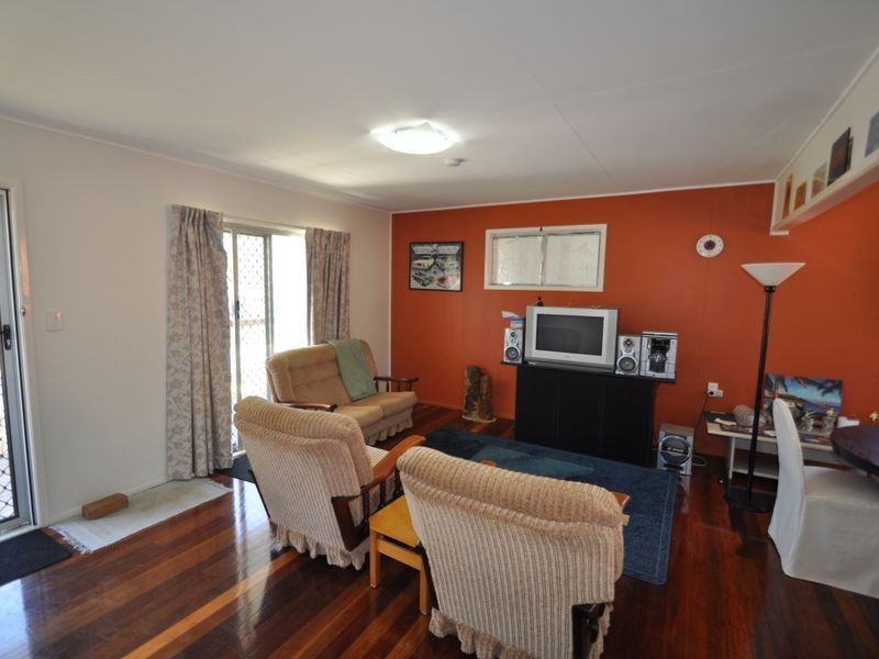 8 Patricia Avenue, Woodridge QLD 4114