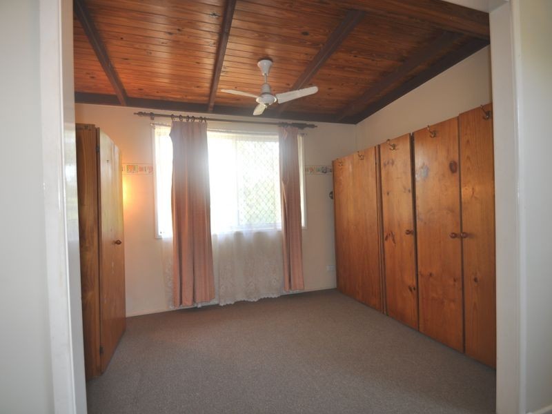 4 Stubbs Road, Woodridge QLD 4114