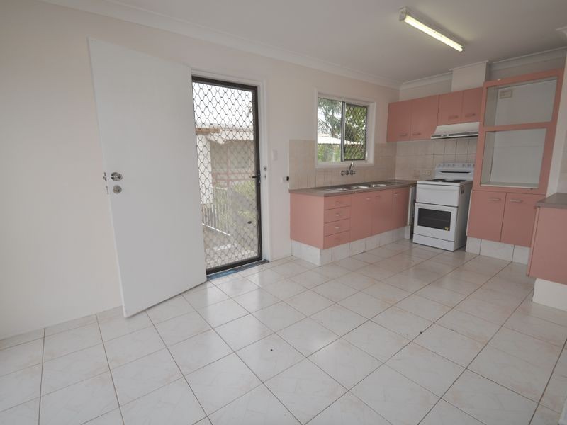 7 Macquarie Street, Woodridge QLD 4114