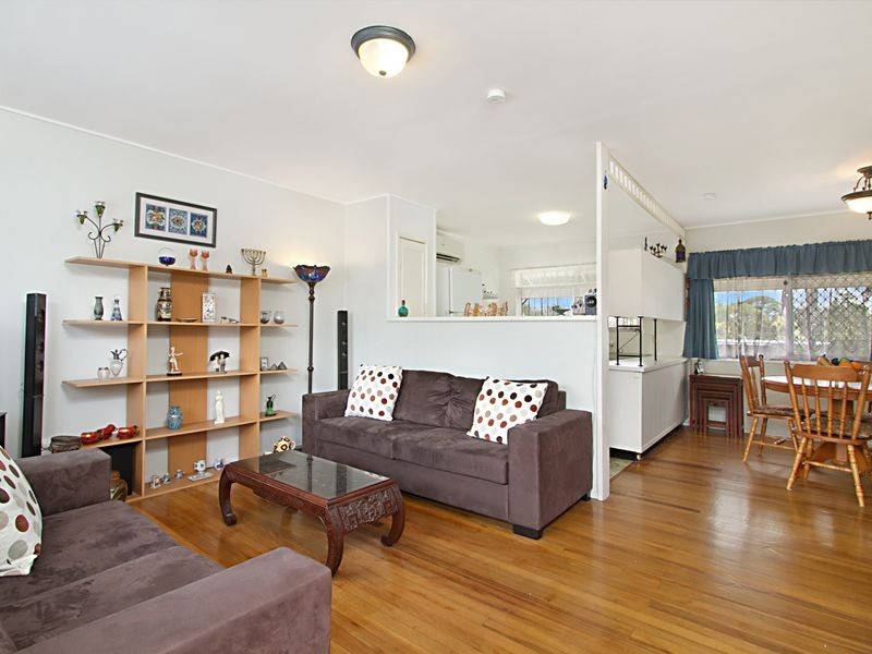 15 Orana Street, Kingston QLD 4114