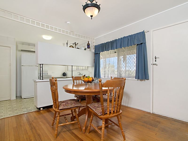 15 Orana Street, Kingston QLD 4114