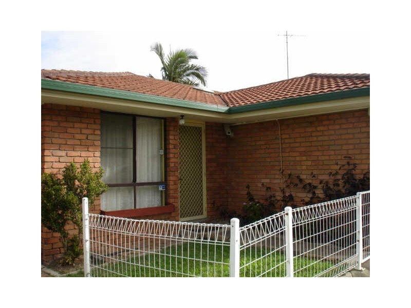 11/33 Clare Road, Kingston QLD 4114