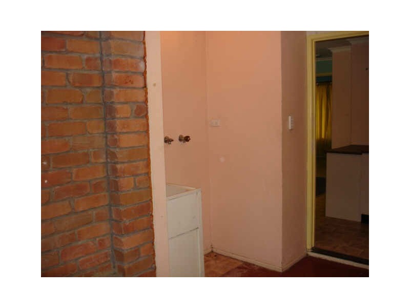 11/33 Clare Road, Kingston QLD 4114