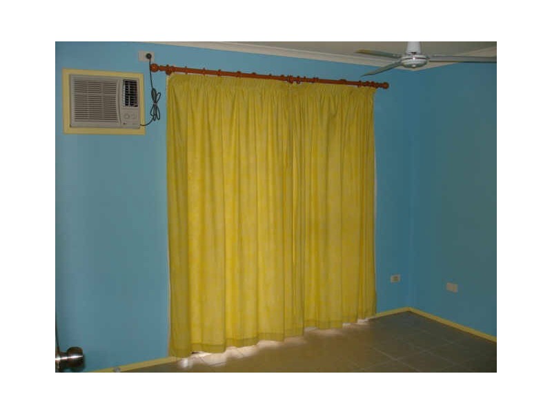 11/33 Clare Road, Kingston QLD 4114