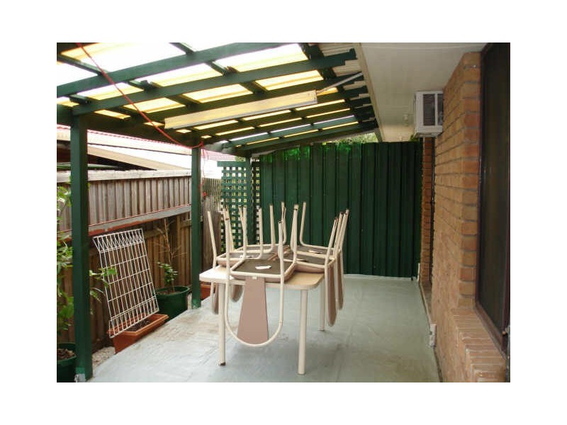 11/33 Clare Road, Kingston QLD 4114