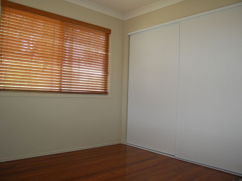 22 Poppy Street, Kingston QLD 4114