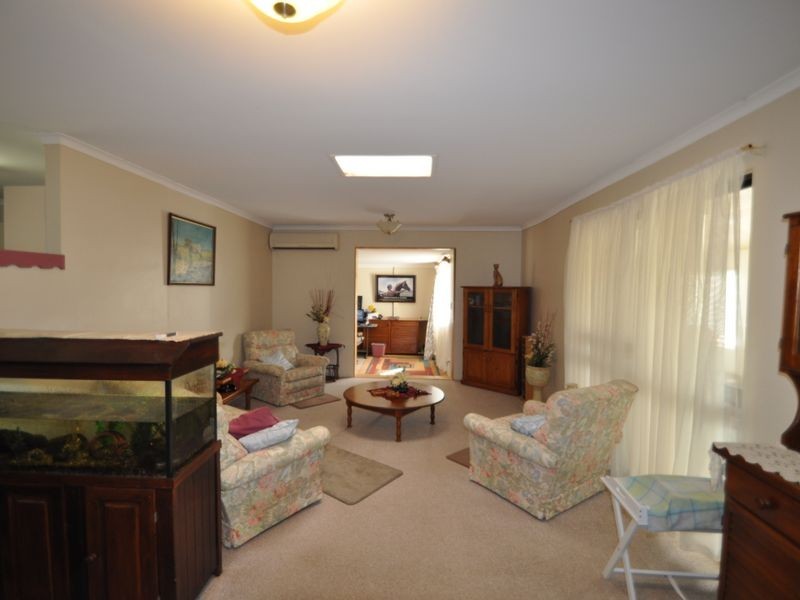 9 Moonah Court, Crestmead QLD 4132