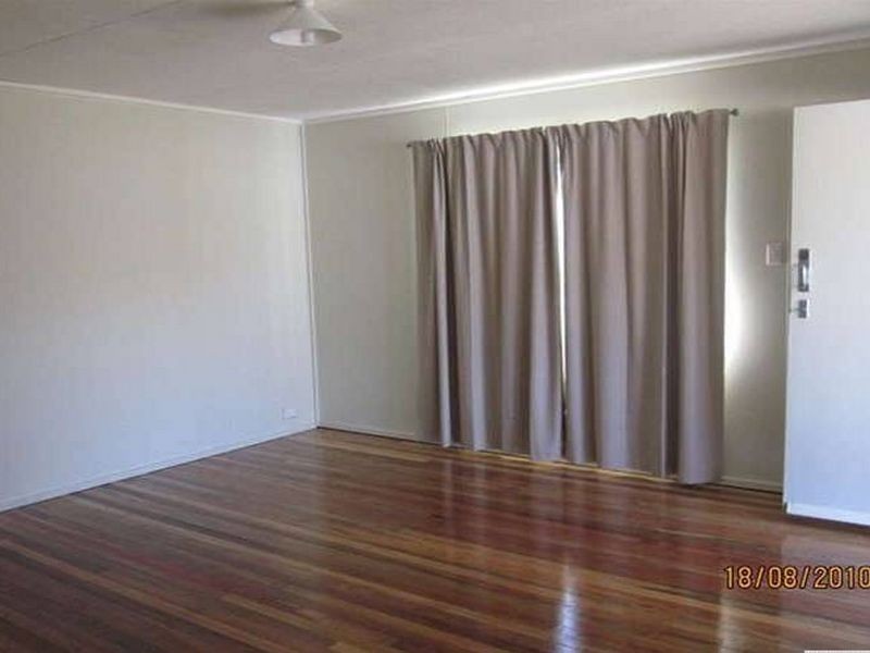 11 Kolonga Street, Woodridge QLD 4114