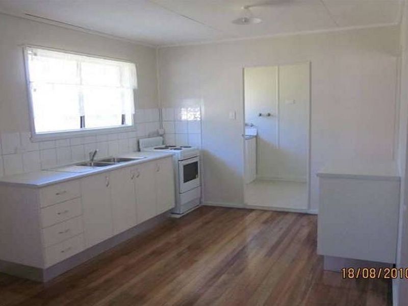 11 Kolonga Street, Woodridge QLD 4114