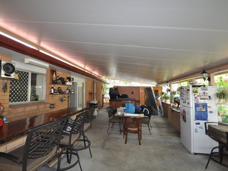4 First Avenue, Marsden QLD 4132