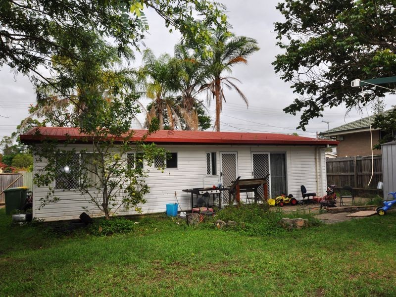 7 Errol Street, Loganlea QLD 4131