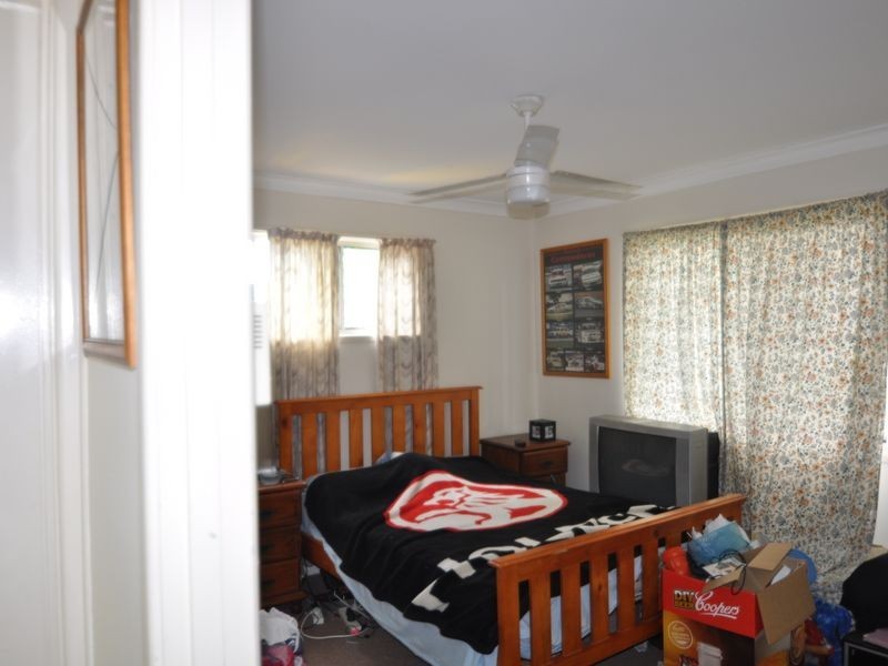 7 Errol Street, Loganlea QLD 4131