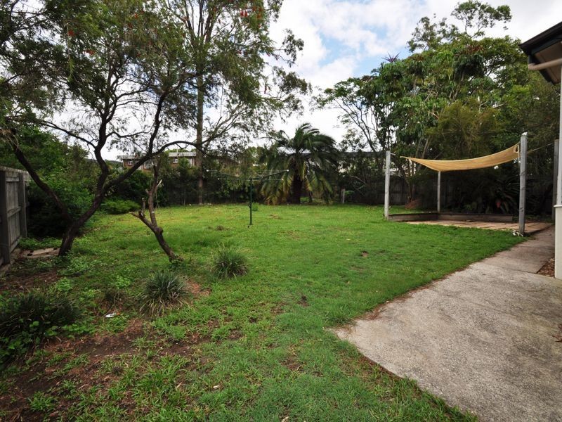 9 Frederick Street, Woodridge QLD 4114